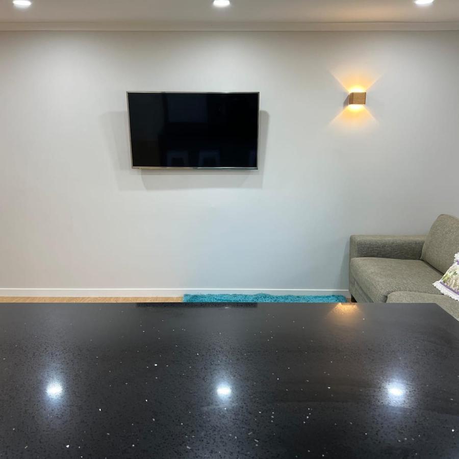 Beautiful 2 Bedroom Home Auckland Esterno foto